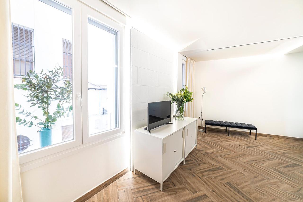 Magdalena Plaza Apartamento Sevilha Exterior foto