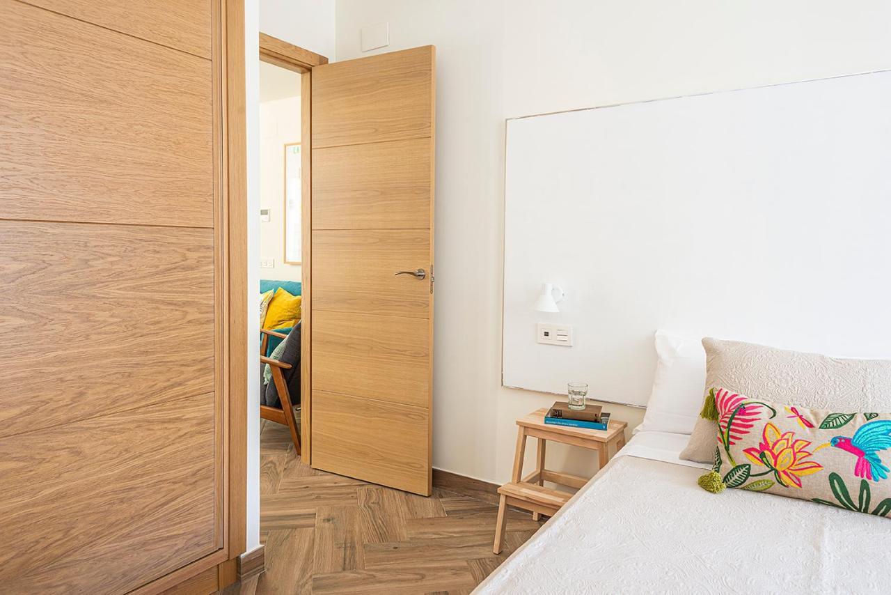 Magdalena Plaza Apartamento Sevilha Exterior foto